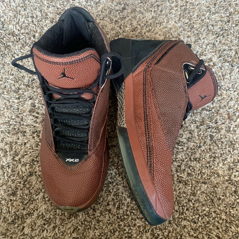 Air Jordan 22s OG basketball leather